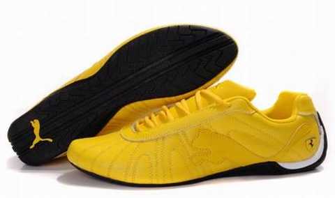 puma mostro jaune